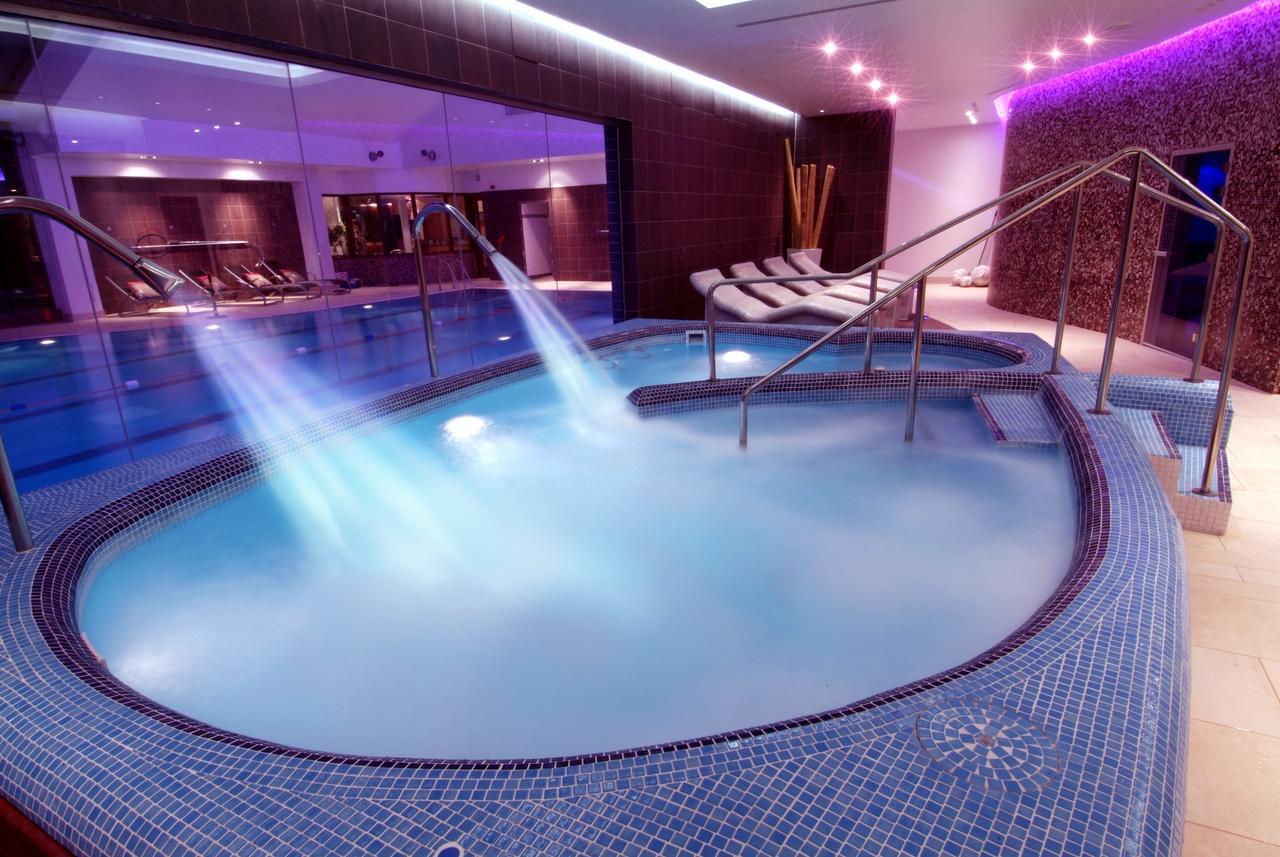 Parklands Hotel & Country Club Newton Mearns Eksteriør bilde